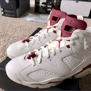 Jordan Retro 6’s (Maroon)